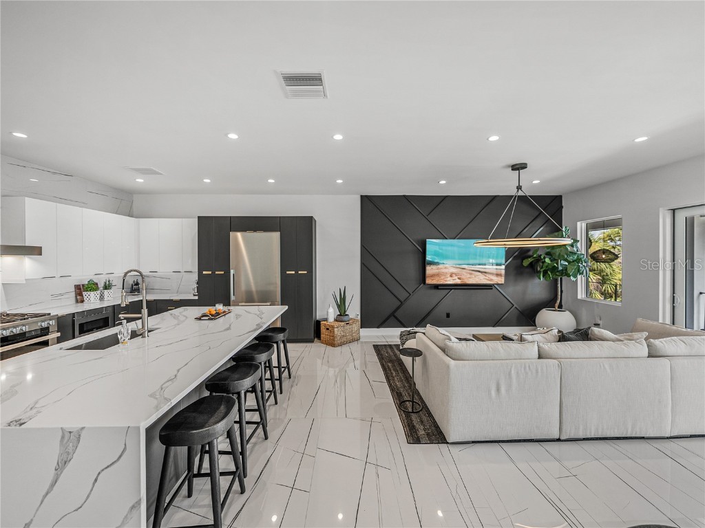 1037 79th Street S Saint Petersburg FL 33707 GC531303 image30