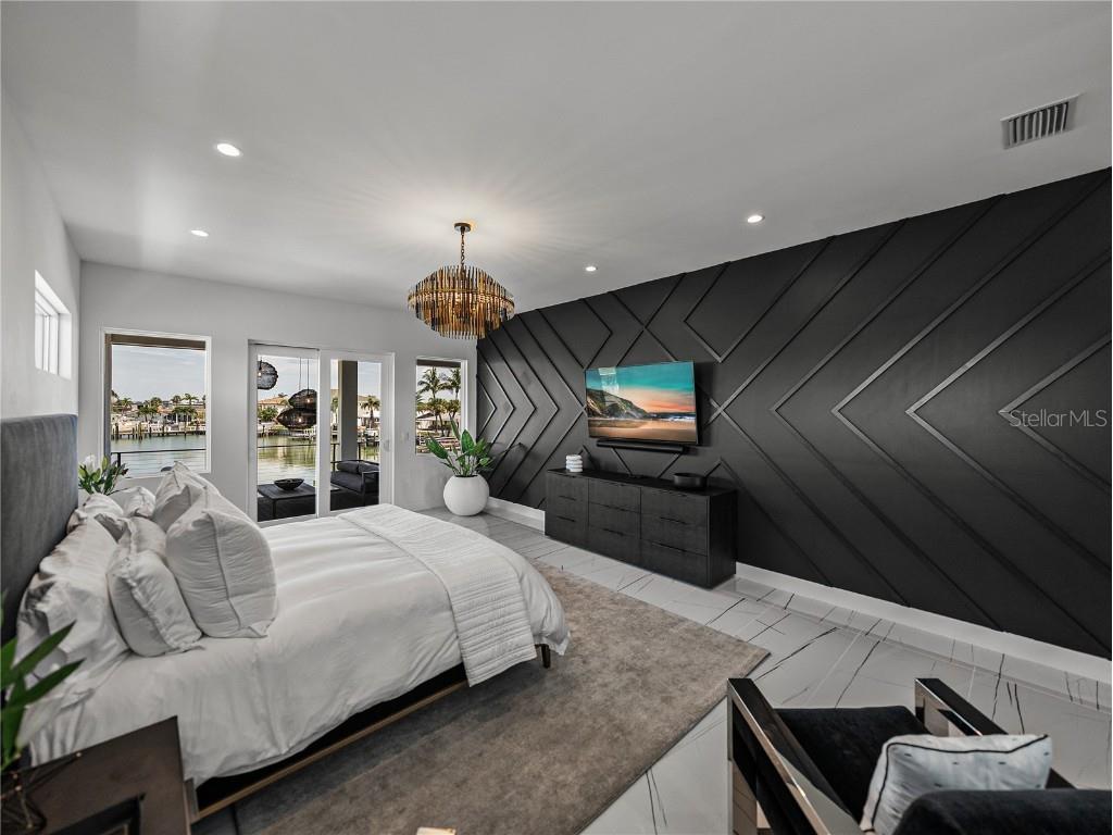 1037 79th Street S Saint Petersburg FL 33707 GC531303 image45