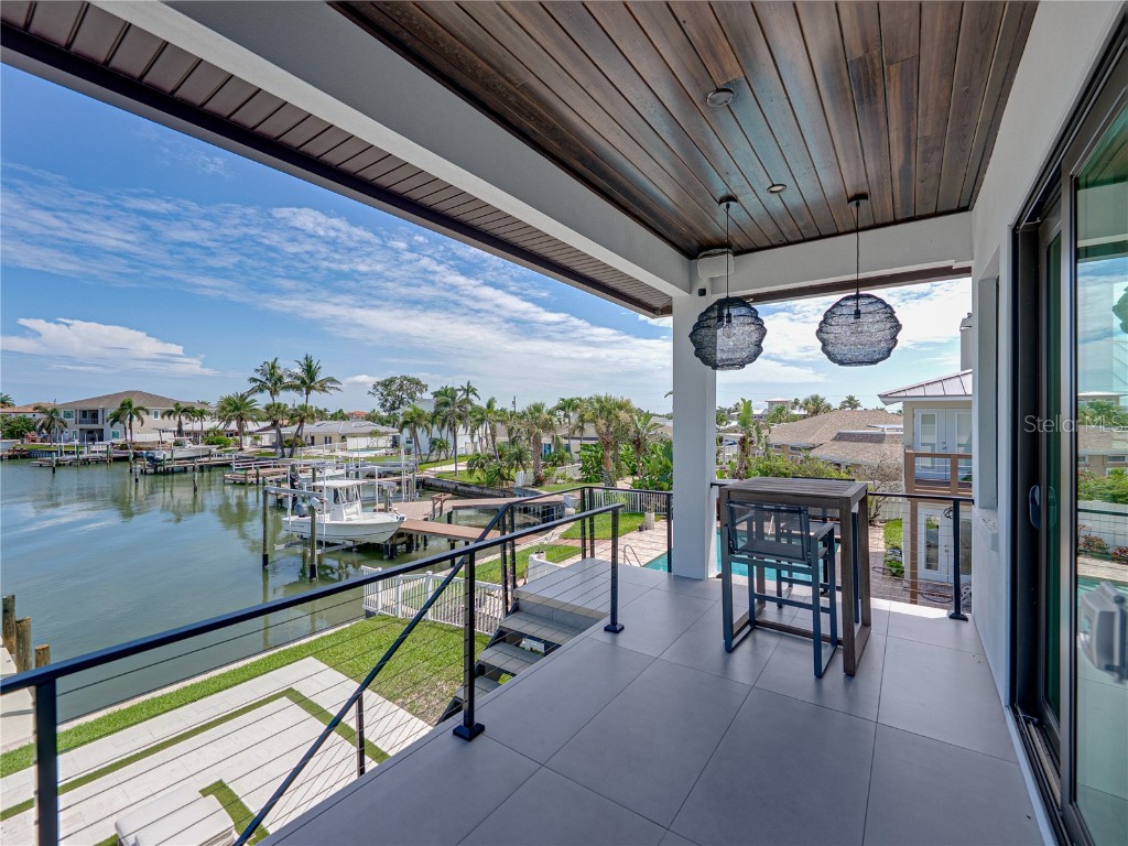 1037 79th Street S Saint Petersburg FL 33707 GC531303 image57