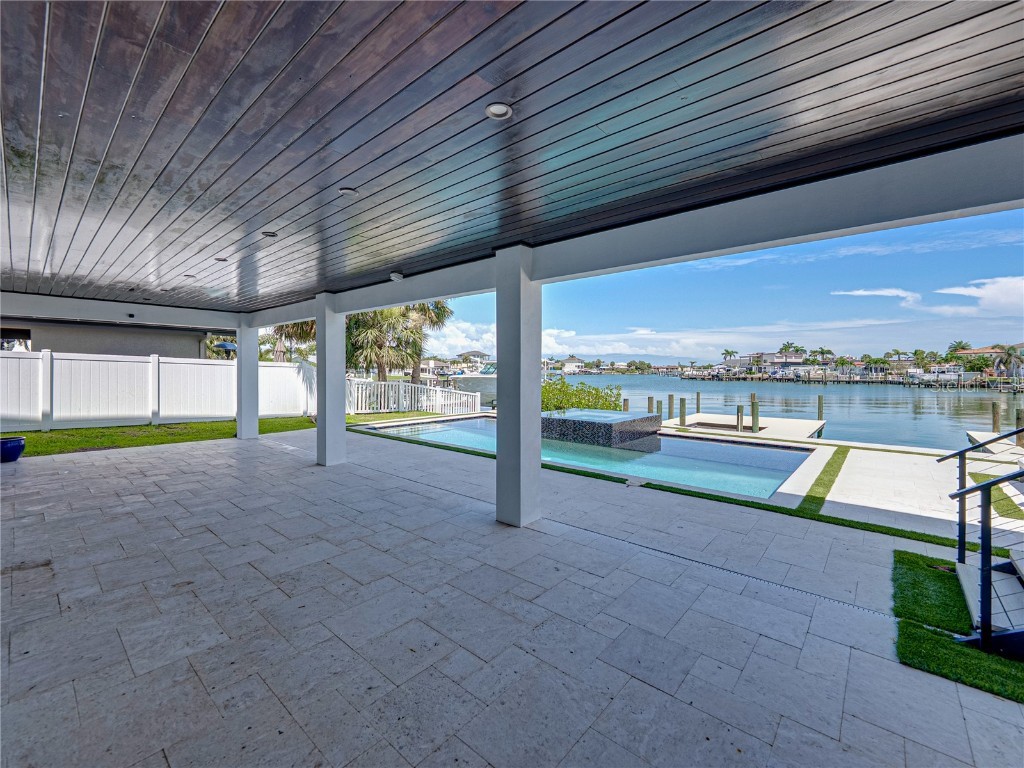 1037 79th Street S Saint Petersburg FL 33707 GC531303 image60