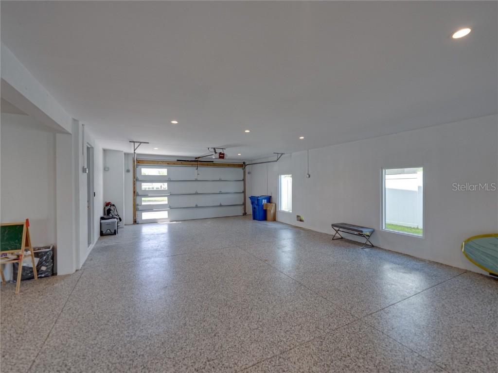 1037 79th Street S Saint Petersburg FL 33707 GC531303 image65