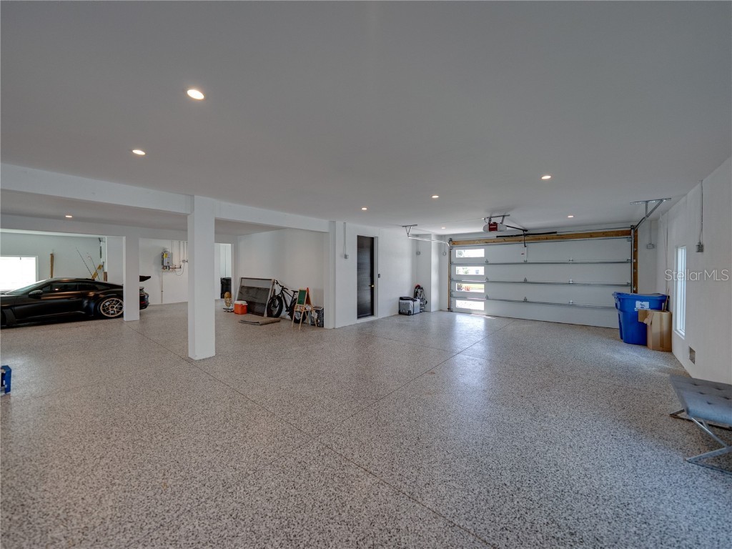 1037 79th Street S Saint Petersburg FL 33707 GC531303 image66