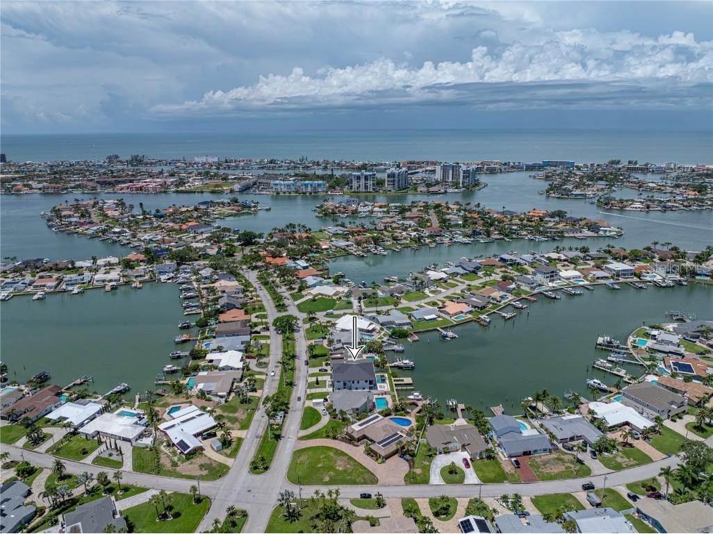 1037 79th Street S Saint Petersburg FL 33707 GC531303 image72