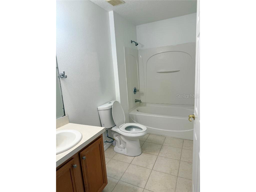 1037 Berkeley Drive Kissimmee FL 34744 O6326356 image20