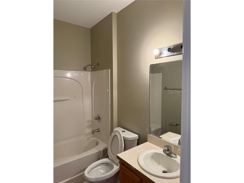 1037 Berkeley Drive Kissimmee FL 34744 O6326356 image32