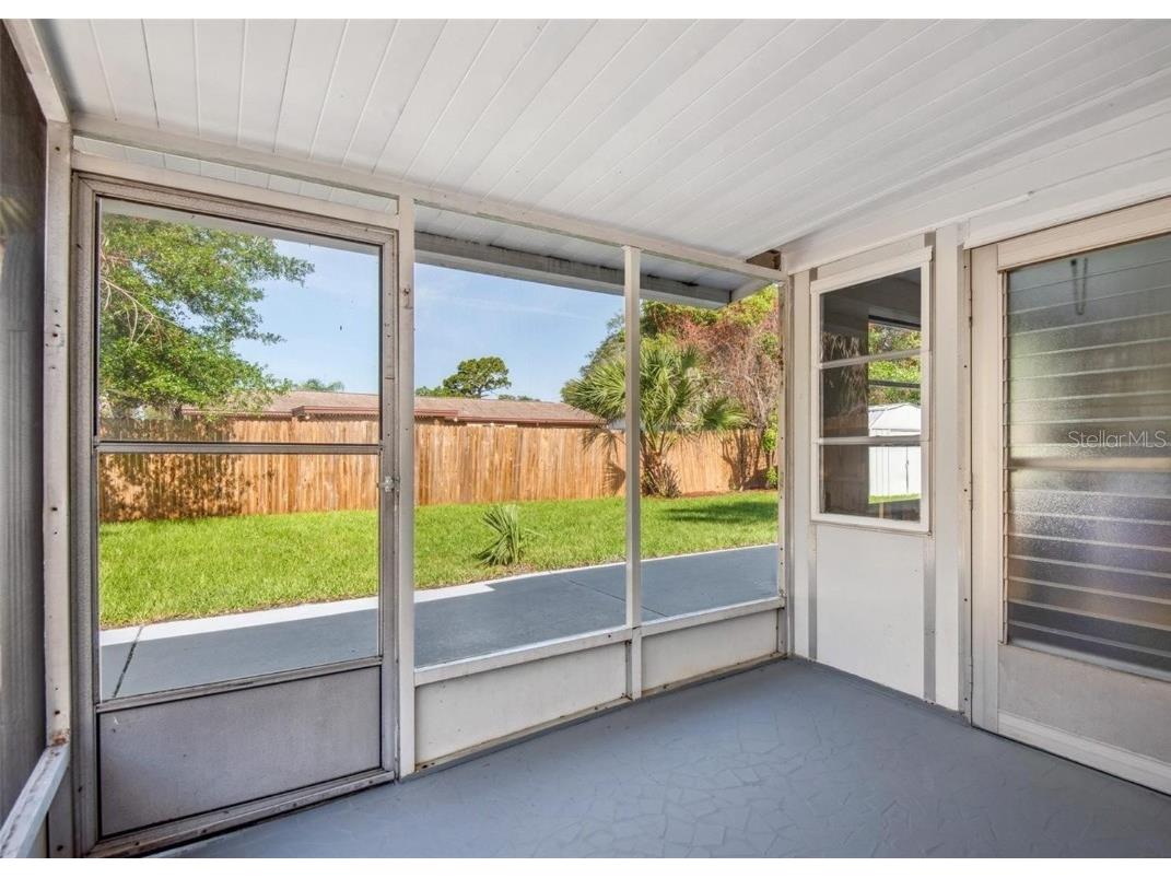 1037 Chelsea Lane Holiday FL 34691 W7877564 image14