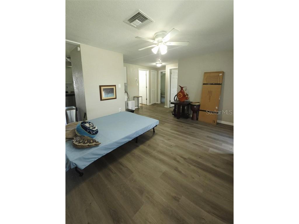 1037 Chelsea Lane Holiday FL 34691 W7877564 image6