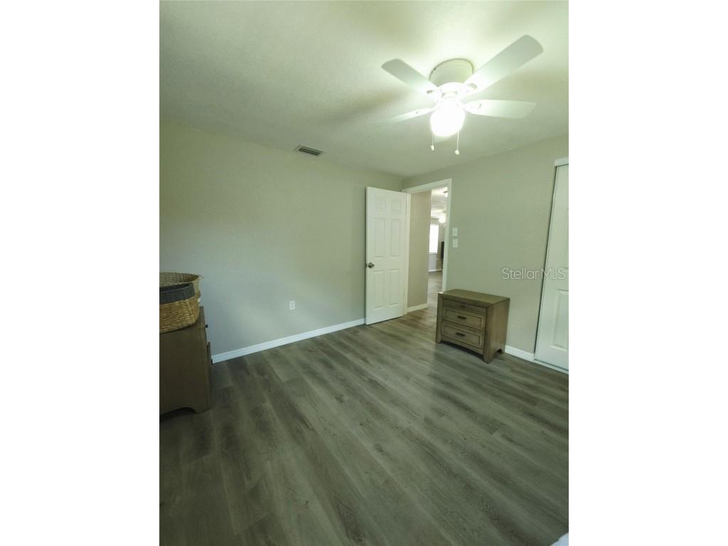 1037 Chelsea Lane Holiday FL 34691 W7877564 image9