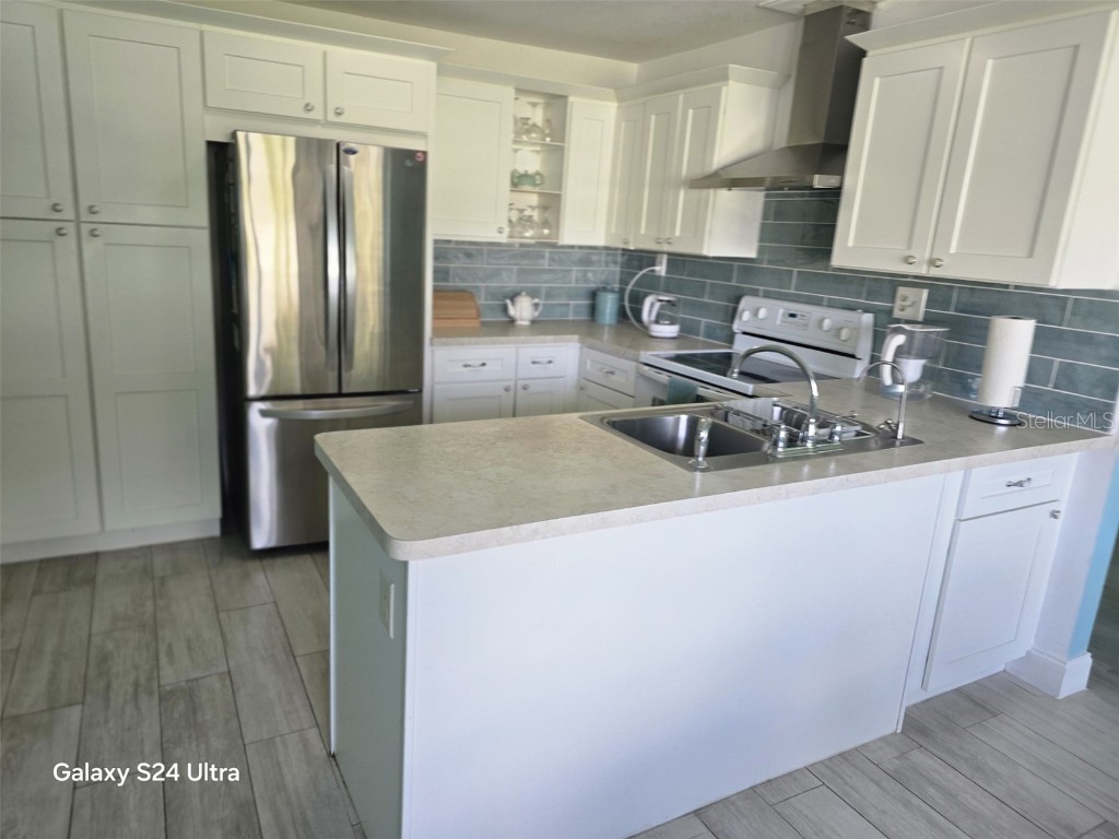 1037 Collins Avenue Orange City FL 32763 V4944901 image21