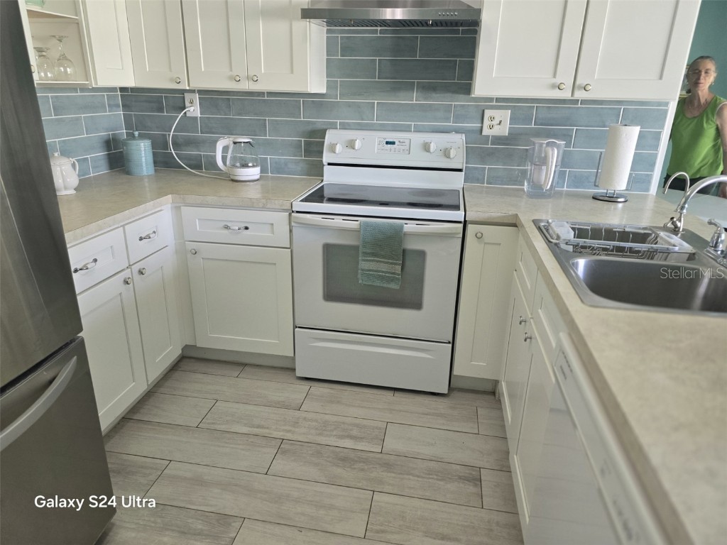 1037 Collins Avenue Orange City FL 32763 V4944901 image22