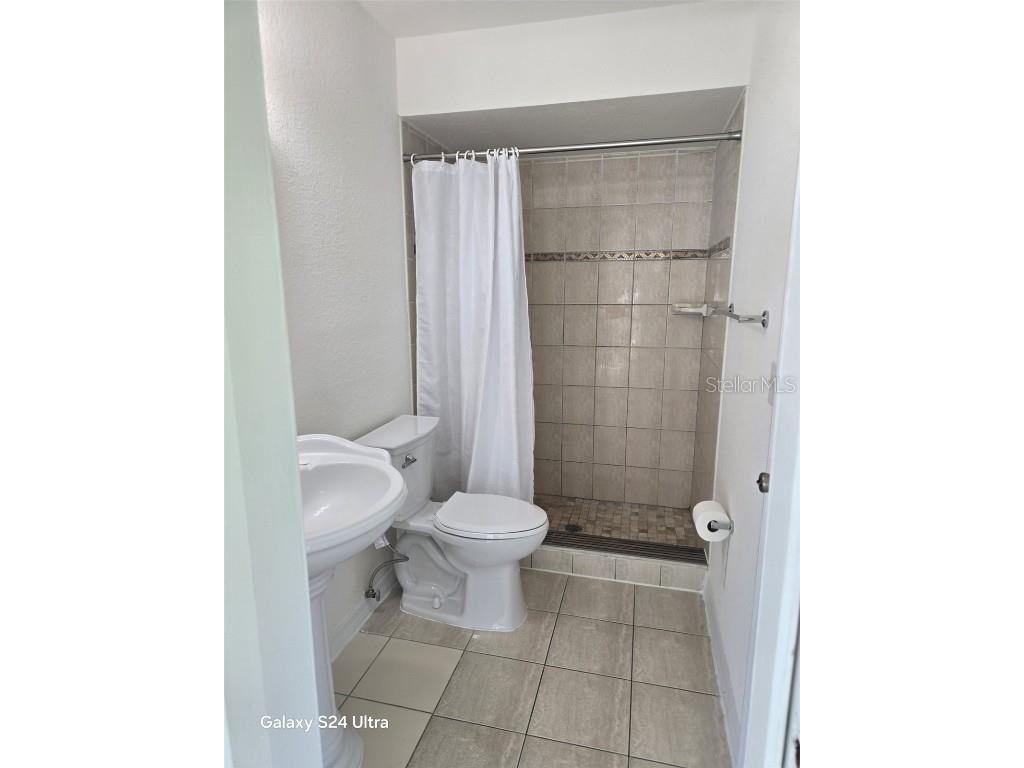 1037 Collins Avenue Orange City FL 32763 V4944901 image37