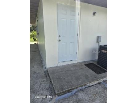 1037 Collins Avenue Orange City FL 32763 V4944901 image48