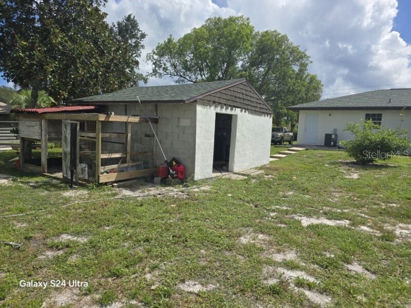 1037 Collins Avenue Orange City FL 32763 V4944901 image52