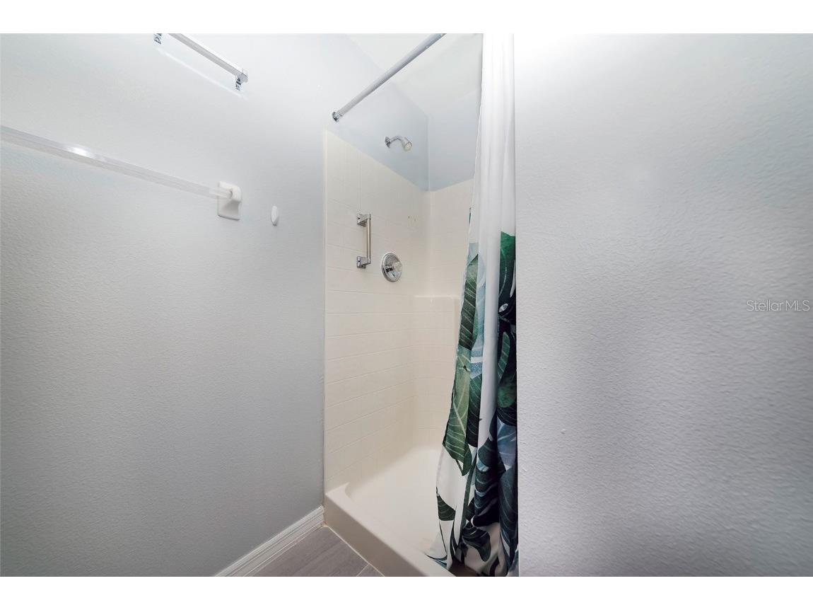 1037 Lake Berkley Drive Kissimmee FL 34746 O6334755 image20