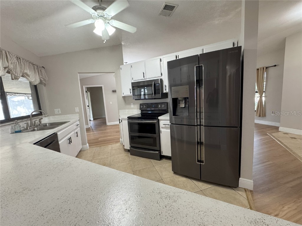 1037 Mckinnon Avenue Oviedo FL 32765 O6348964 image13