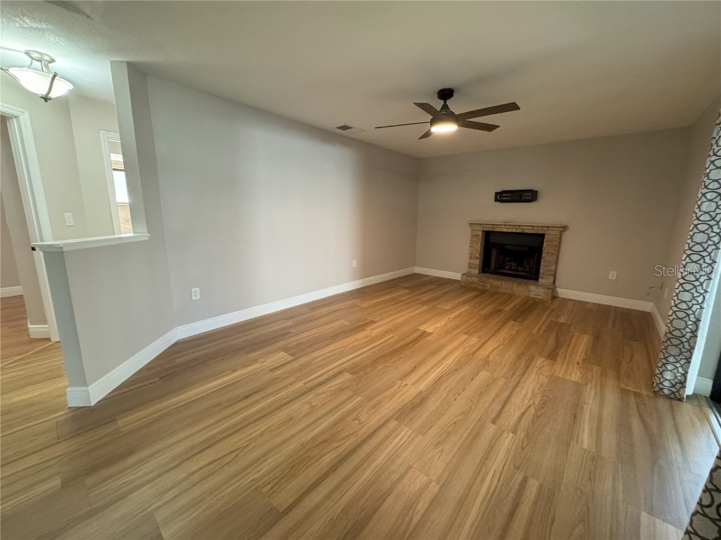 1037 Mckinnon Avenue Oviedo FL 32765 O6348964 image28