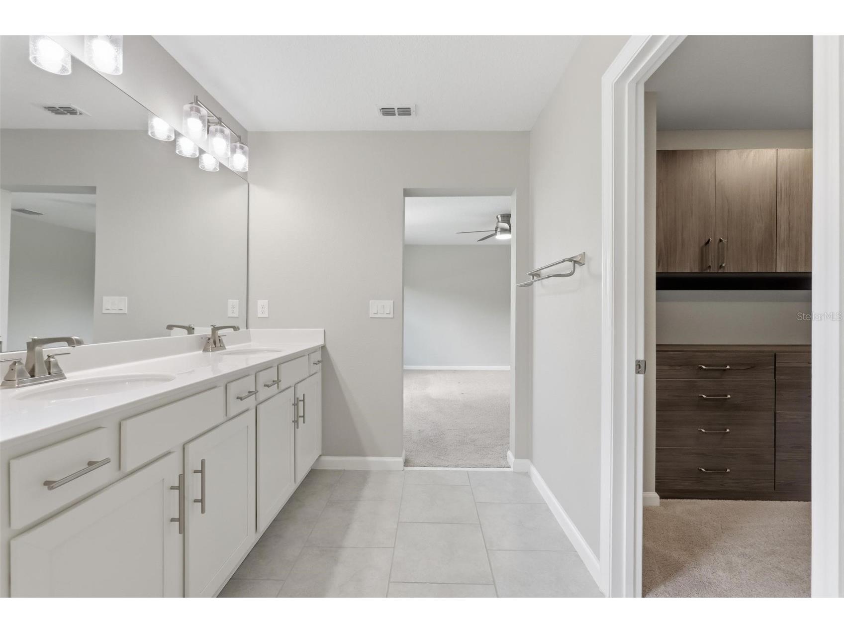 1037 River Otter Way Deland FL 32720 V4949636 image18