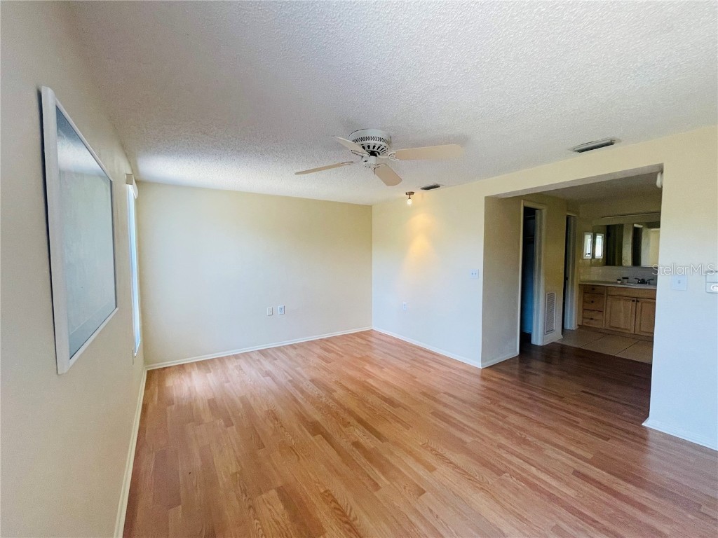 1037 Tamarac Drive Holiday FL 34690 TB8413647 image16