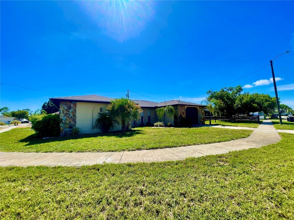 1037 Tamarac Drive Holiday FL 34690 TB8413647 image2