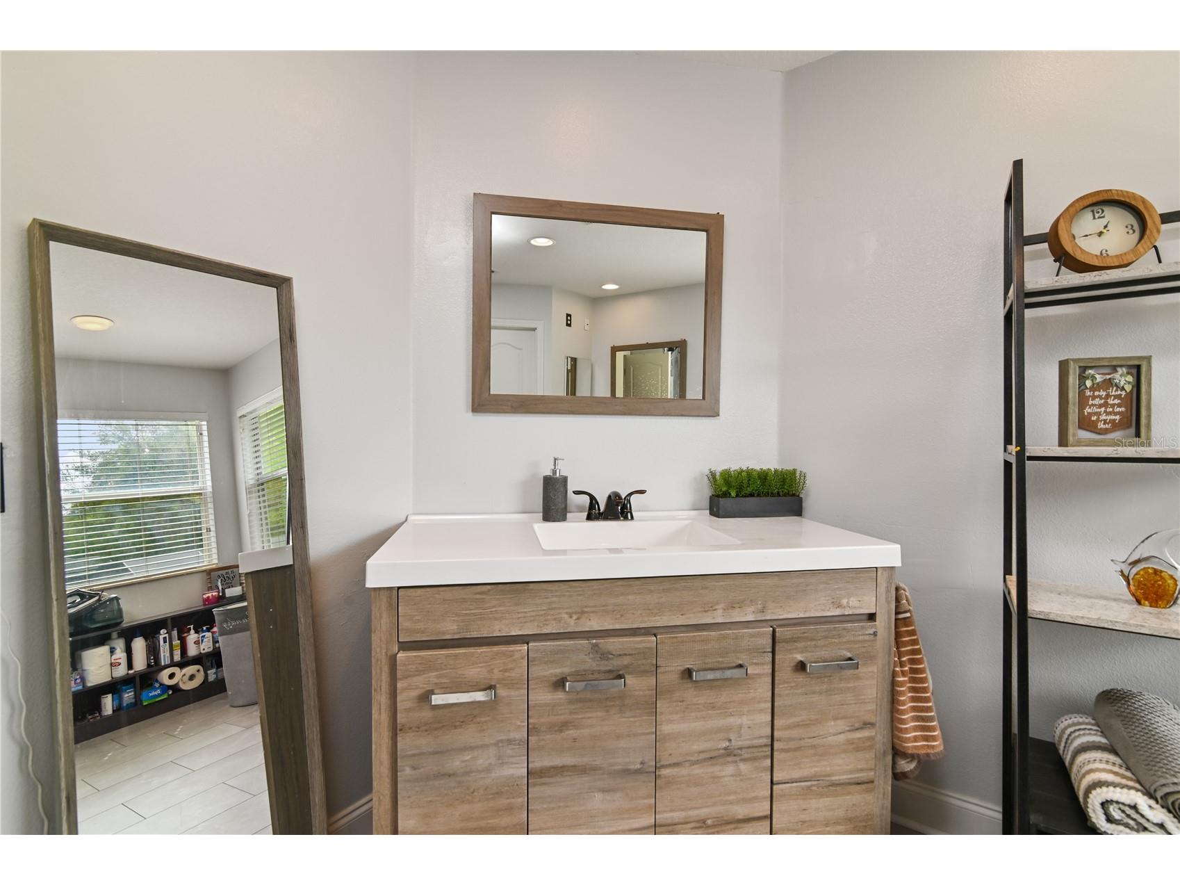 1037 Truffles Ct. Apopka FL 32712 O6389818 image43