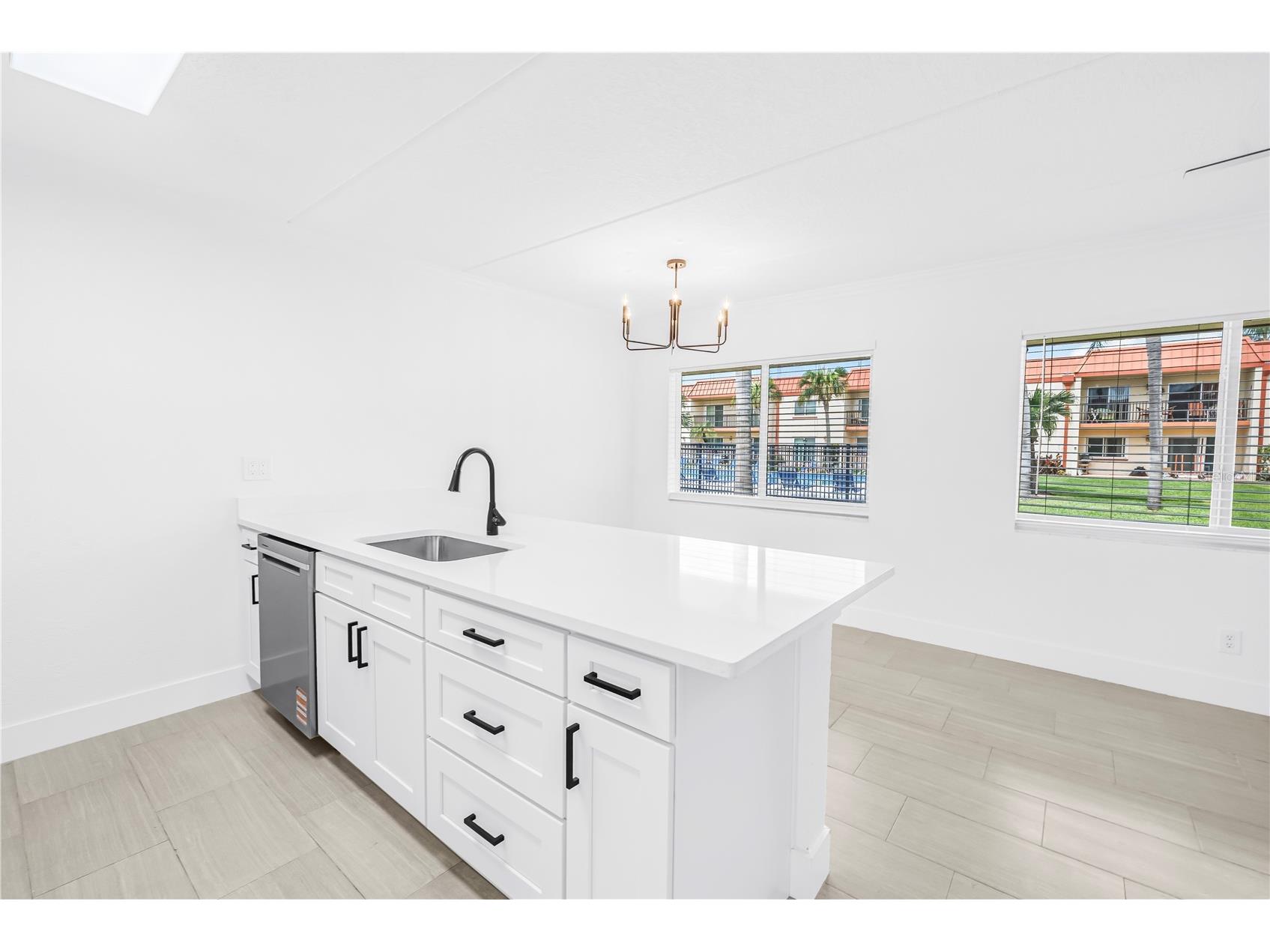 10375 Paradise Boulevard #51 Treasure Island FL 33706 TB8509713 image19