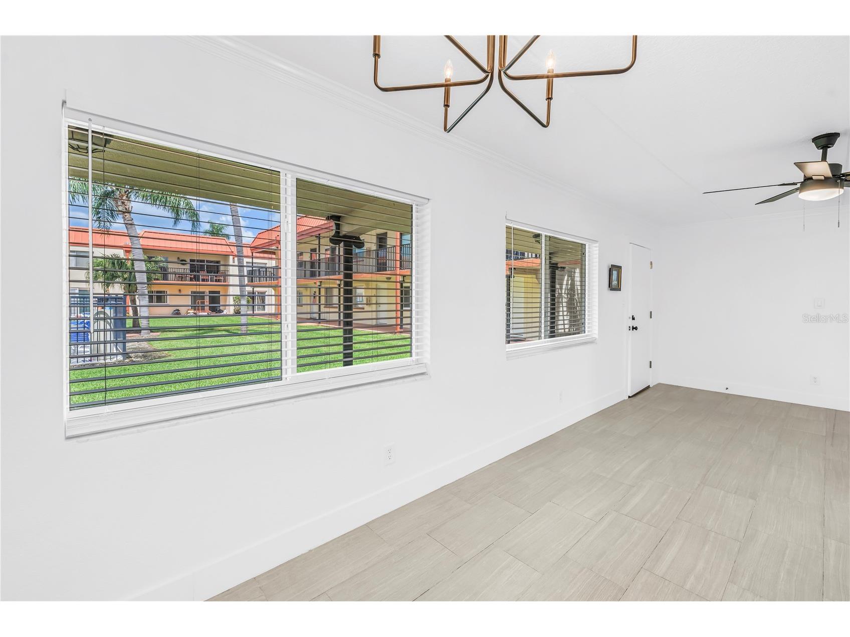 10375 Paradise Boulevard #51 Treasure Island FL 33706 TB8509713 image24