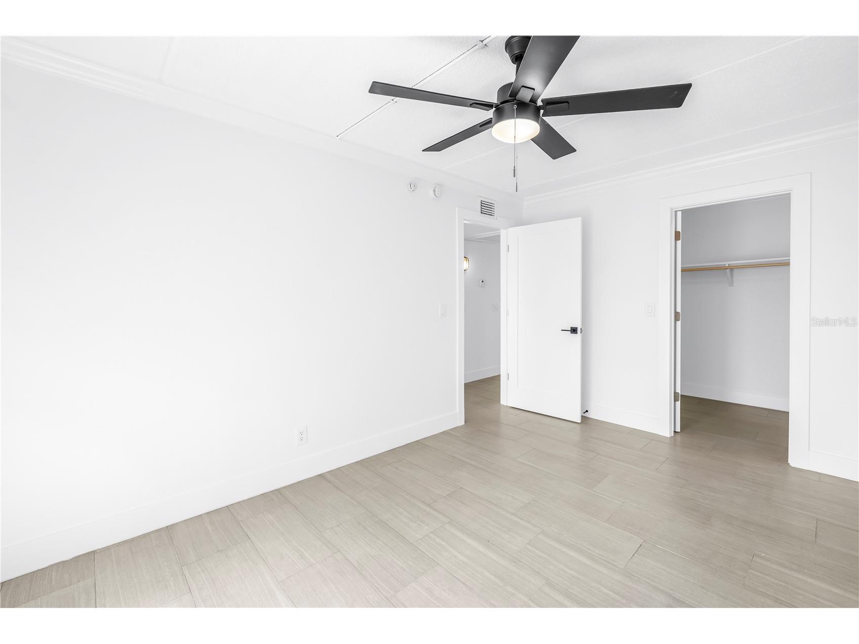 10375 Paradise Boulevard #51 Treasure Island FL 33706 TB8509713 image27