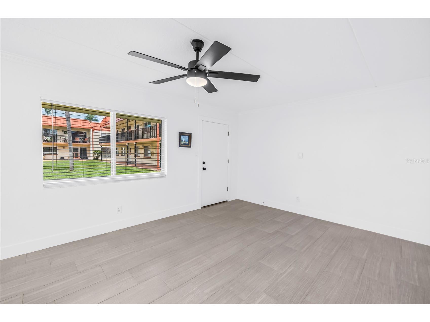 10375 Paradise Boulevard #51 Treasure Island FL 33706 TB8509713 image33
