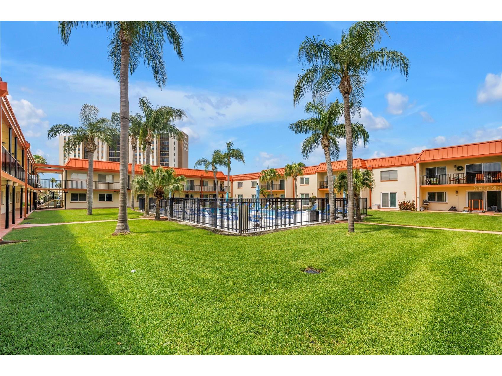 10375 Paradise Boulevard #51 Treasure Island FL 33706 TB8509713 image46