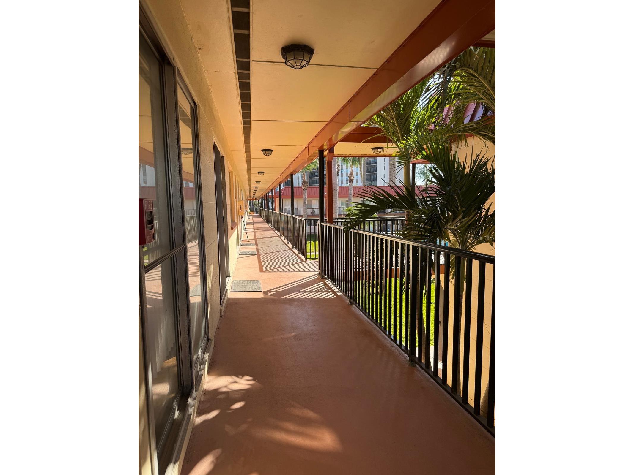 10375 Paradise Boulevard #56 Treasure Island FL 33706 A4678163 image25