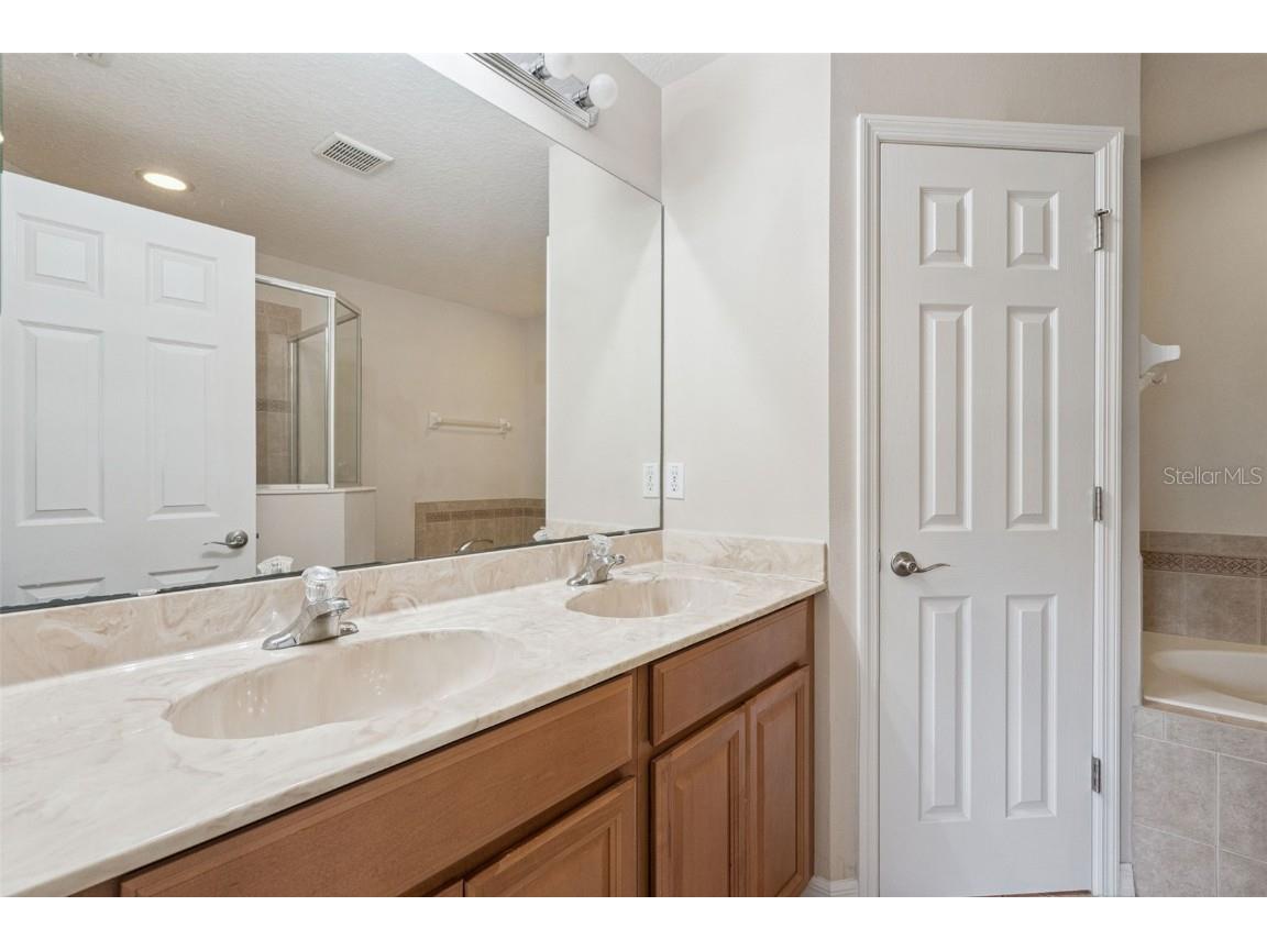 10376 Fallsgrove Street Orlando FL 32836 O6350129 image24