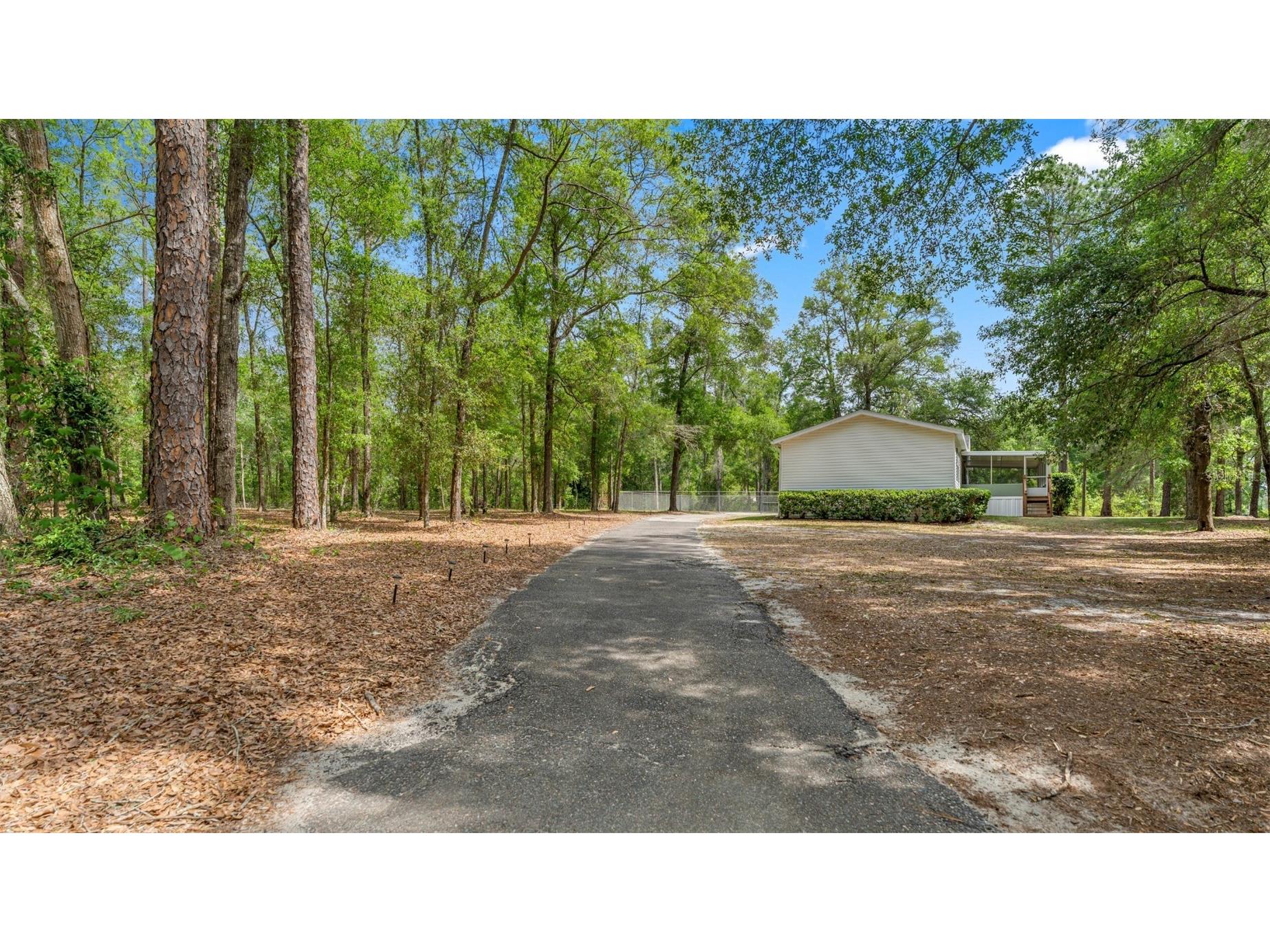 10379 SW 135th Street Archer FL 32618 GC539651 image40