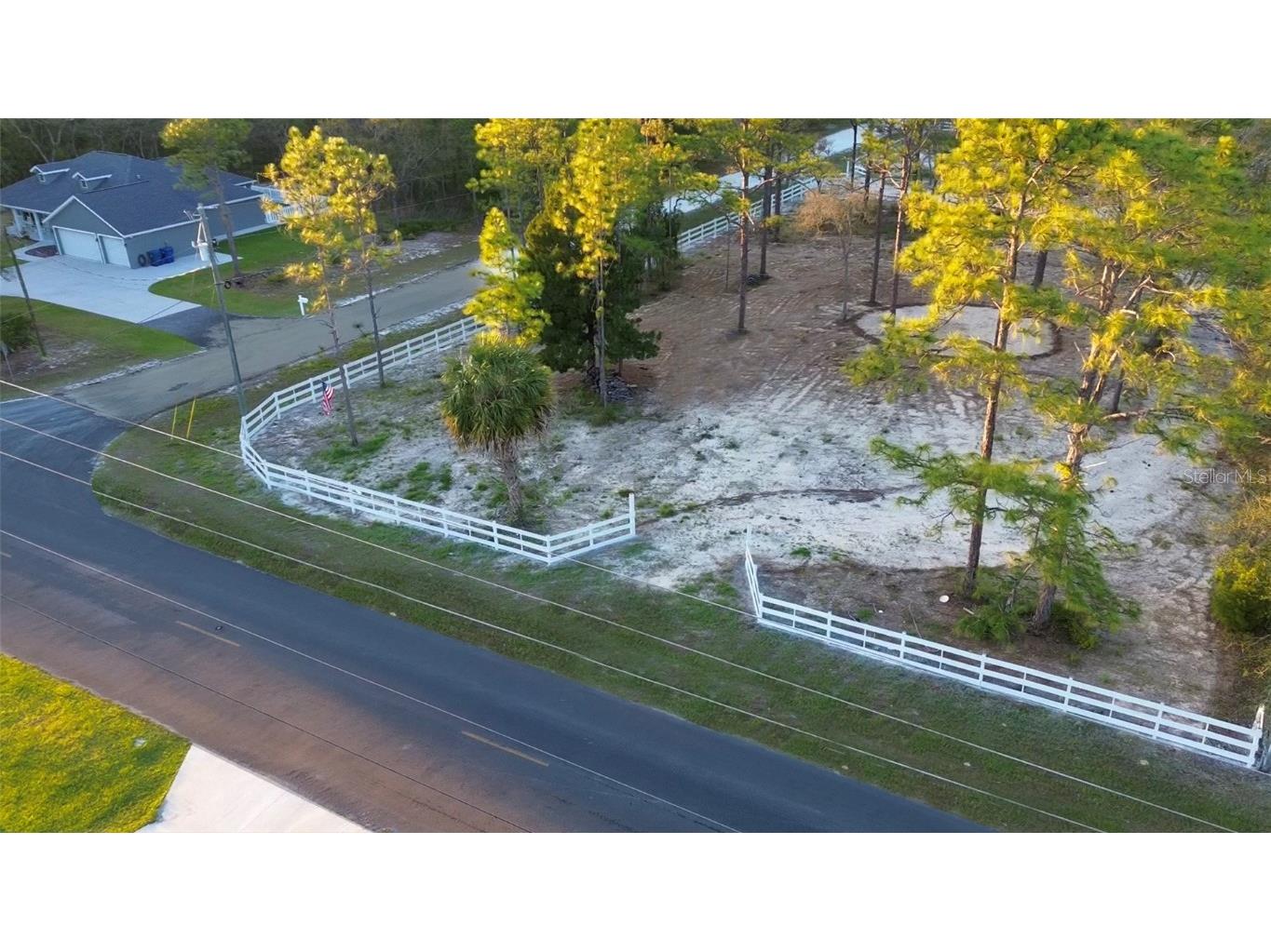 10379 Thrasher Avenue Weeki Wachee FL 34614 TB8361333 image1