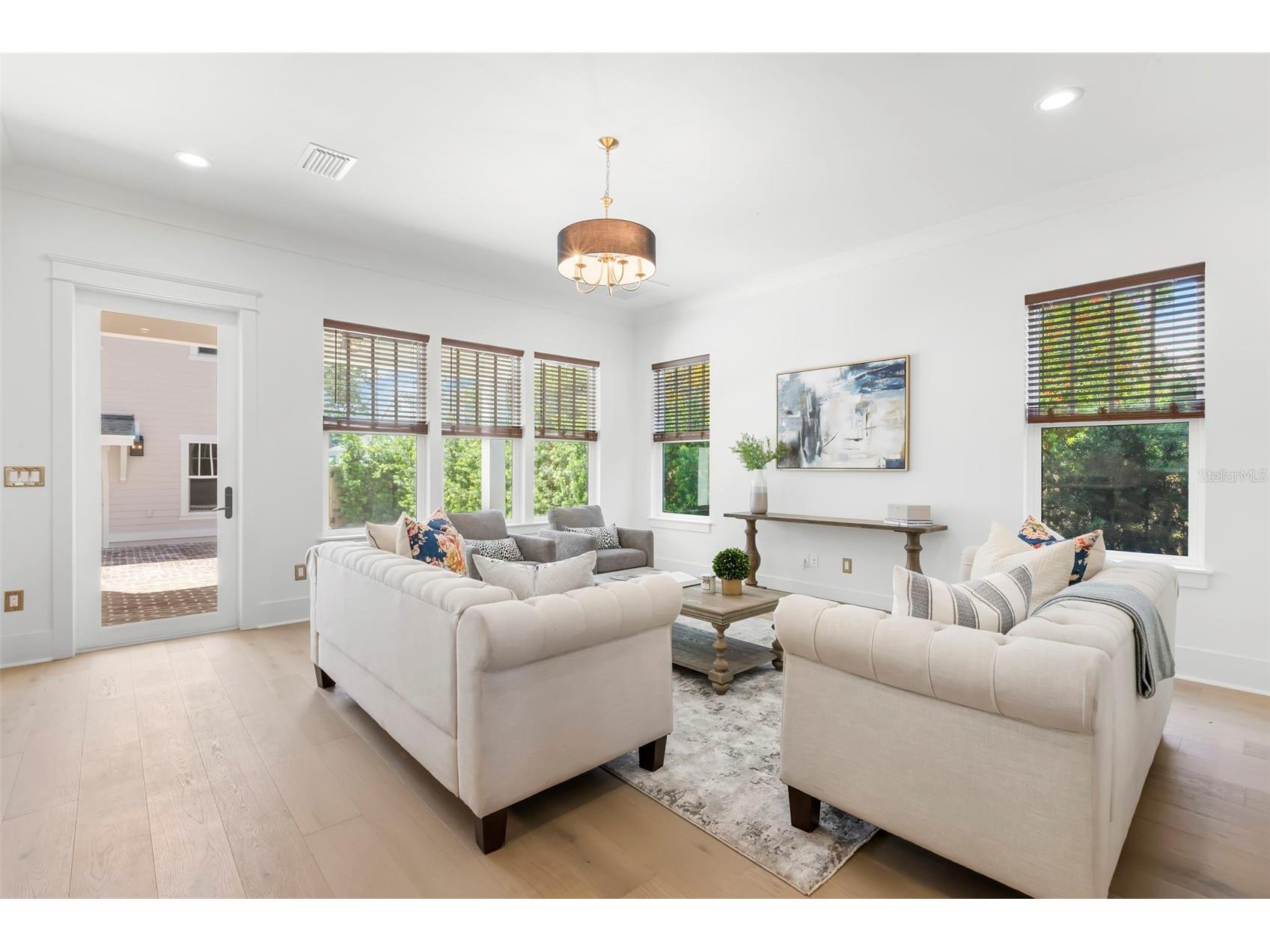 1038 26th Avenue N Saint Petersburg FL 33703 TB8494359 image17