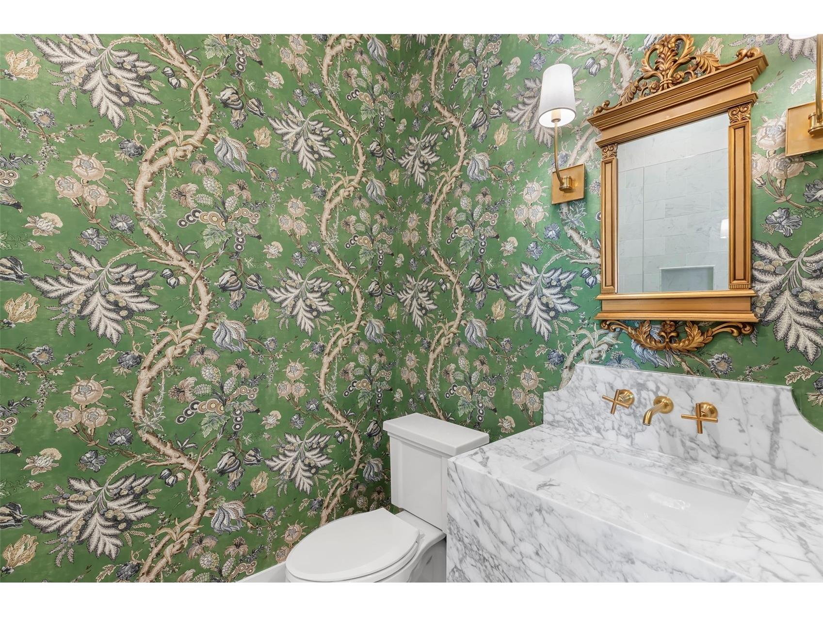 1038 26th Avenue N Saint Petersburg FL 33703 TB8494359 image25