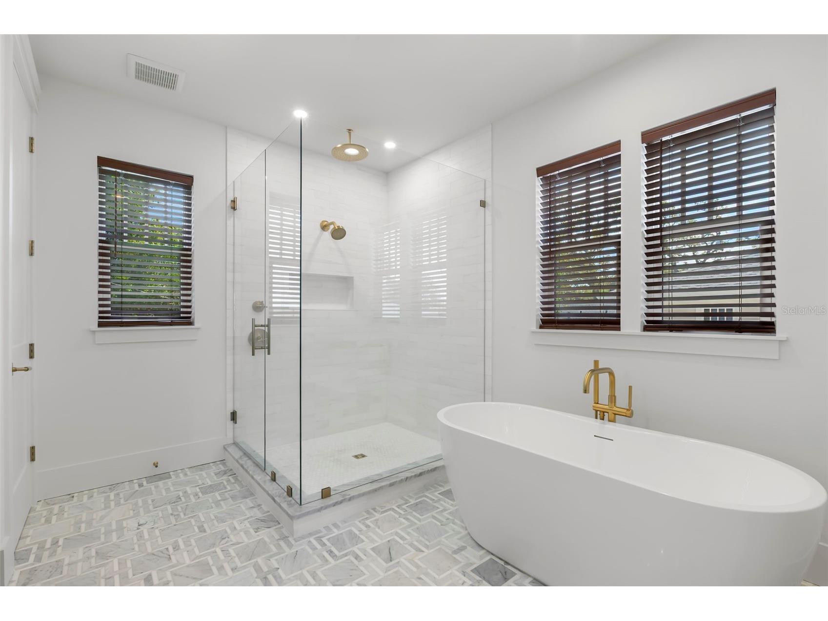 1038 26th Avenue N Saint Petersburg FL 33703 TB8494359 image34