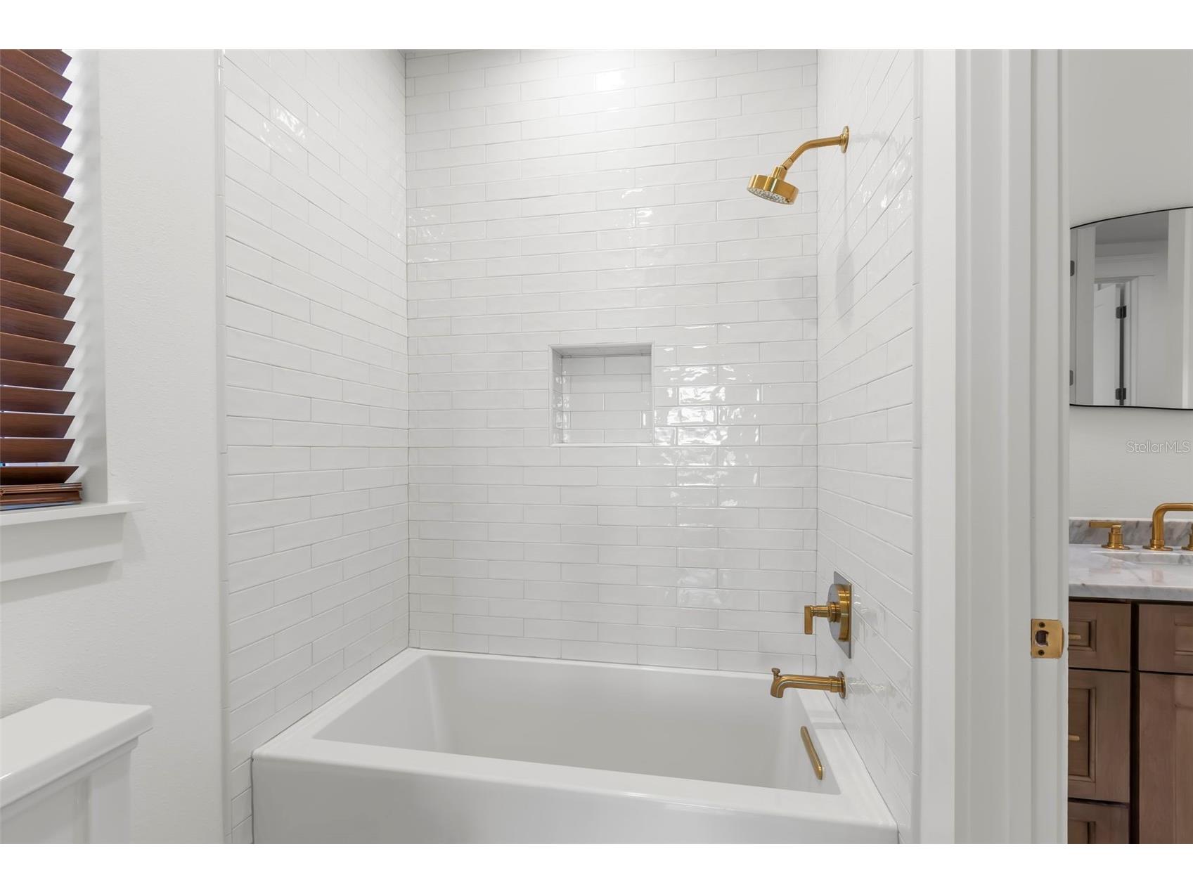 1038 26th Avenue N Saint Petersburg FL 33703 TB8494359 image40