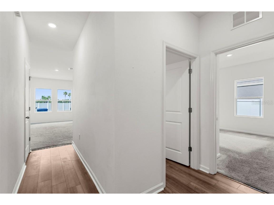 1038 Kelly Fern Loop Ruskin FL 33570 TB8395971 image13