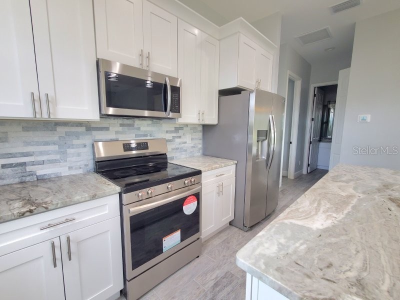 1038 San Cristobal Avenue Punta Gorda FL 33983 C7525281 image6