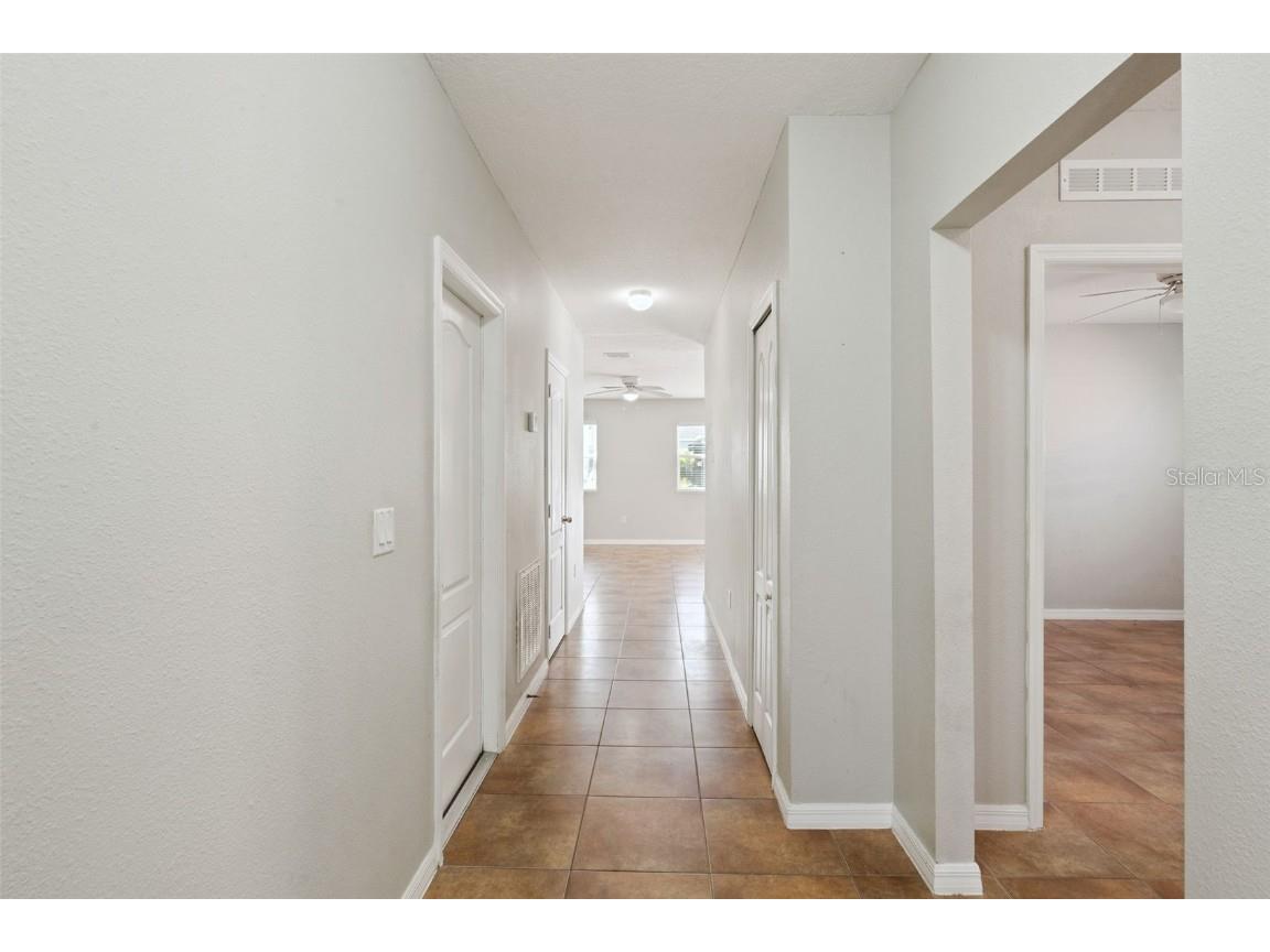 1038 Suffragette Circle Haines City FL 33844 O6363173 image3