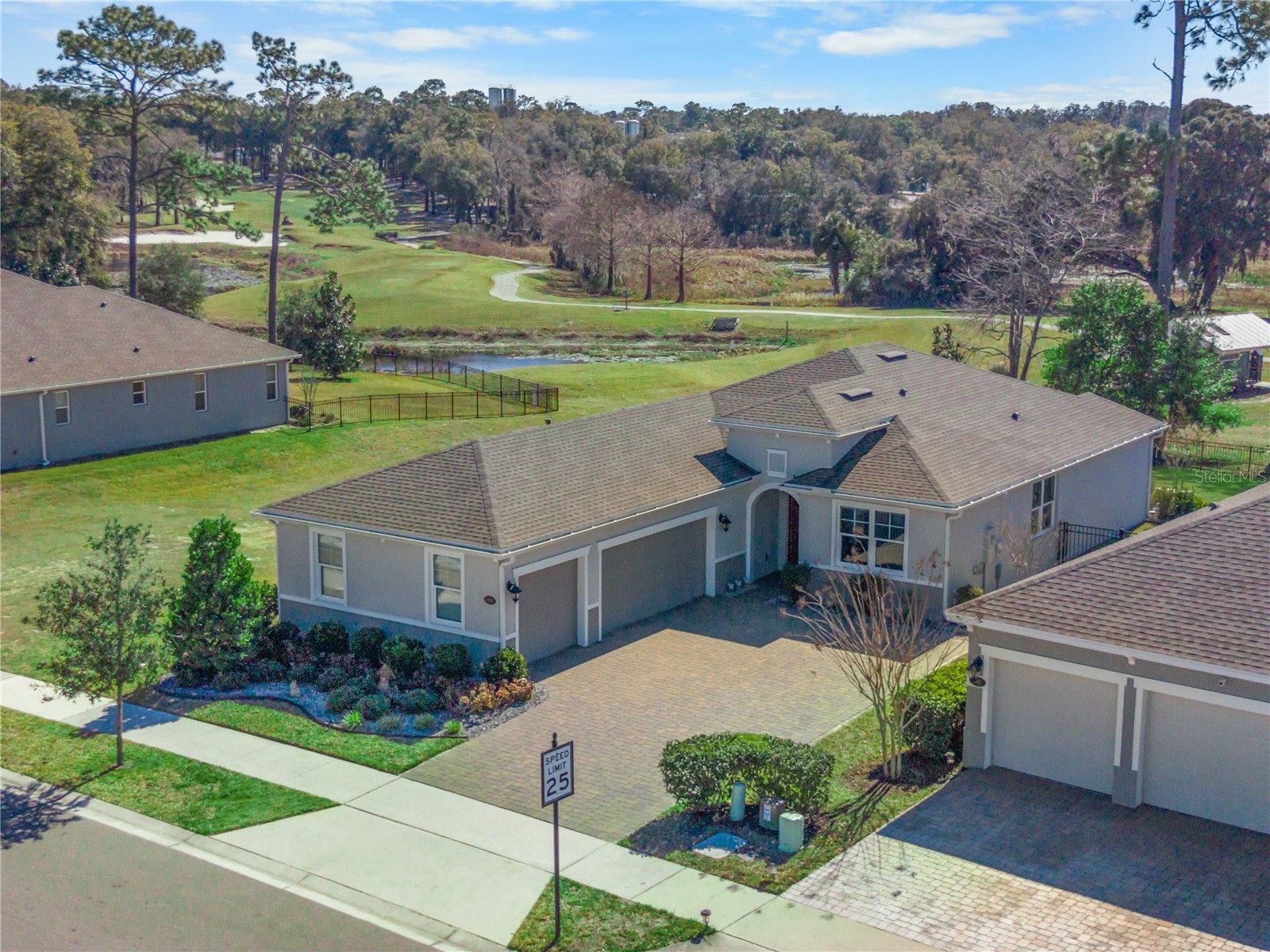 1038 Victoria Hills Drive S Deland FL 32724 V4947226 image1