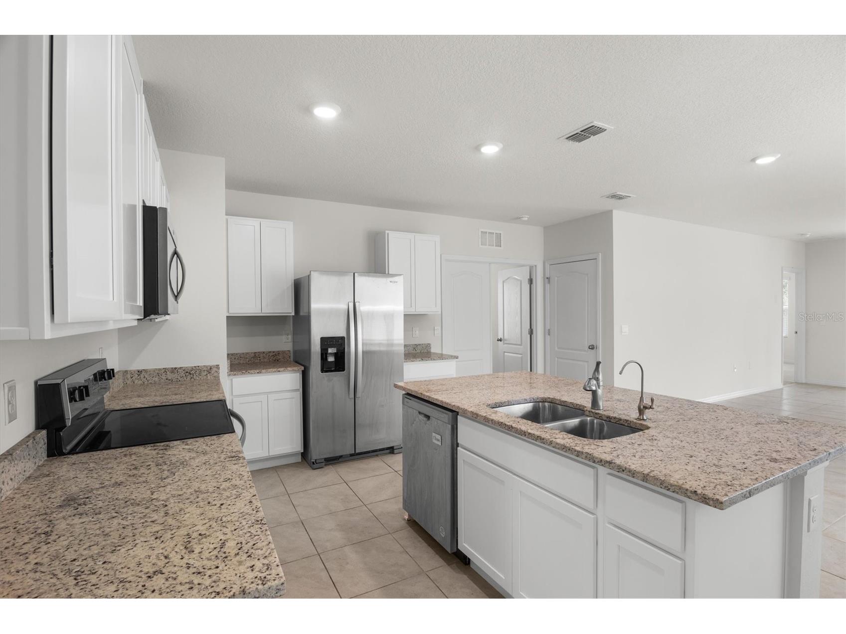 1038 Victoria Parc Avenue Orange City FL 32763 O6391815 image5