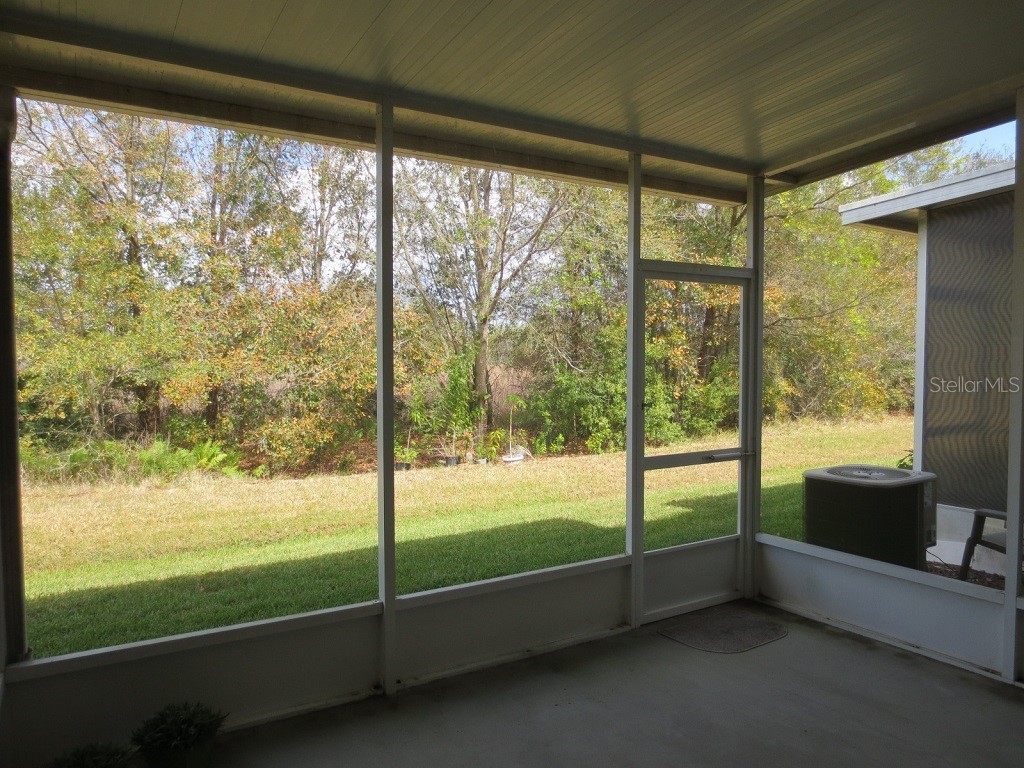 1038 Vista Cay Court Brandon FL 33511 TB8450517 image6