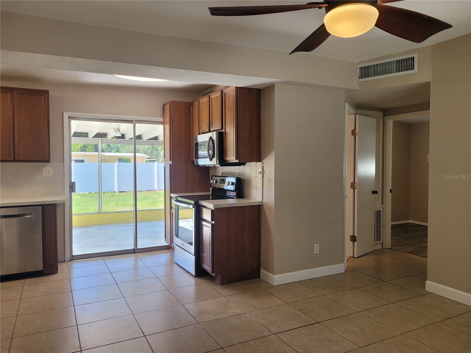 10385 111th Place Largo FL 33773 TB8510993 image12