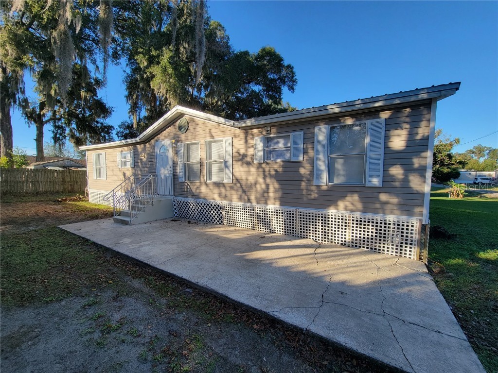 10386 SE 52nd Court #5 Belleview FL 34420 OM669180 image1