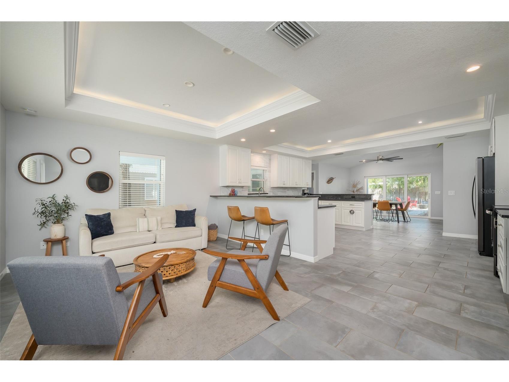 1039 23rd Street Sarasota FL 34234 A4686390 image3