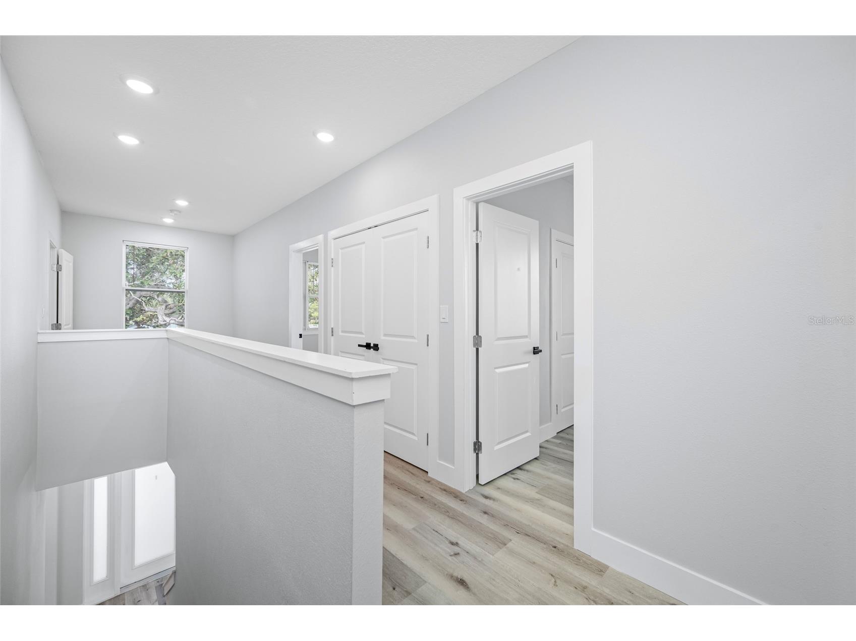 1039 53rd Avenue N Saint Petersburg FL 33703 TB8481001 image10