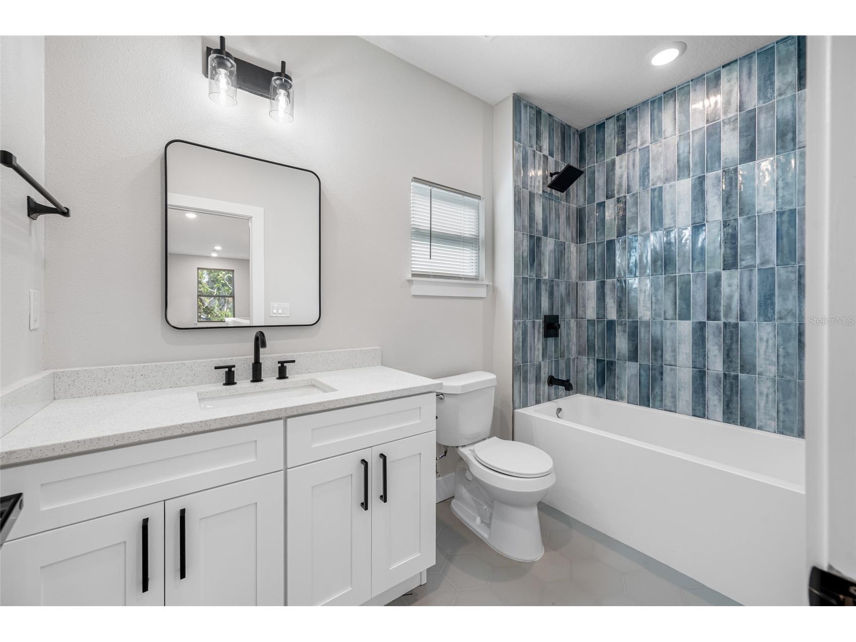 1039 53rd Avenue N Saint Petersburg FL 33703 TB8481001 image6