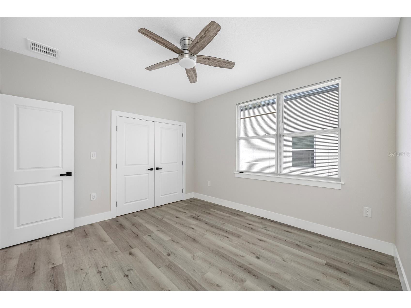 1039 53rd Avenue N Saint Petersburg FL 33703 TB8481001 image8