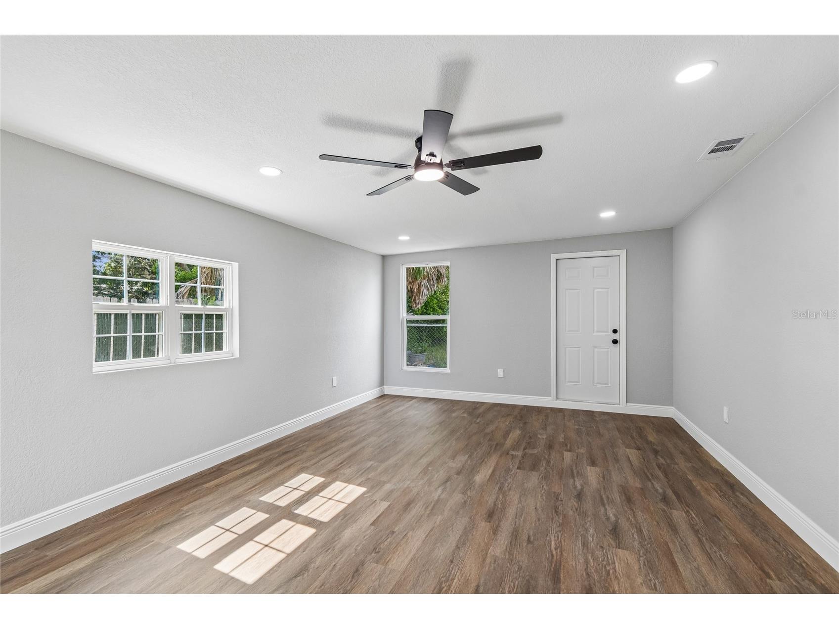 1039 Clairborne Street Holiday FL 34690 TB8519062 image43